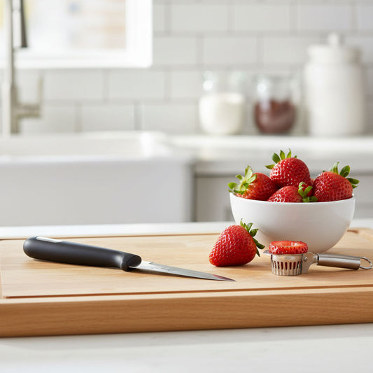 ESSKN0030 02 lifestyle